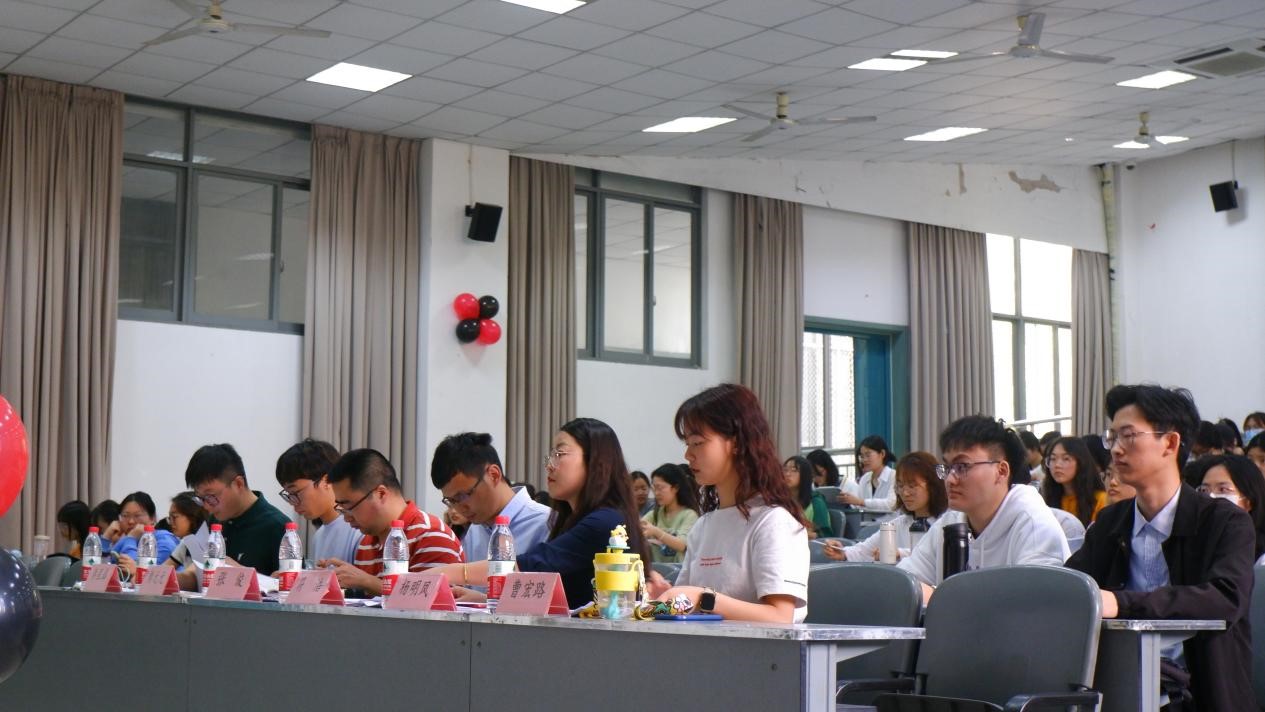 图片2.jpg 图片2.jpg