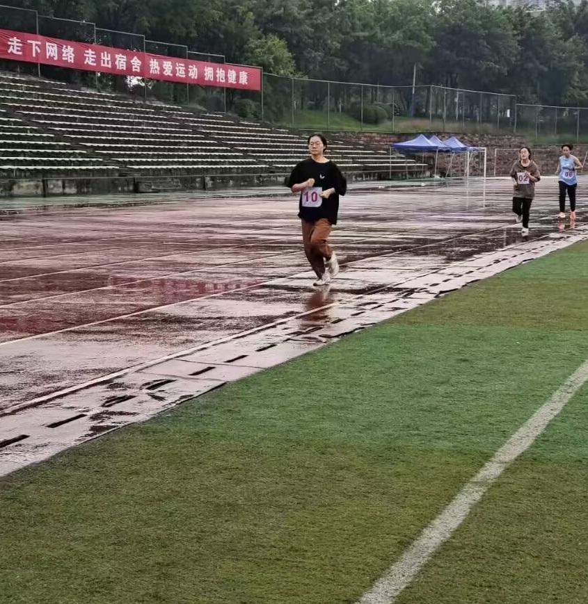 俄.jpg 俄.jpg